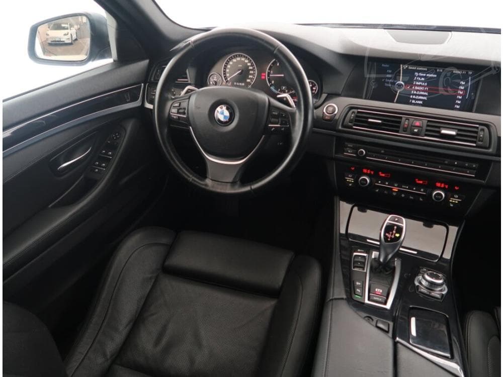 2011 BMW 5-Series - 7