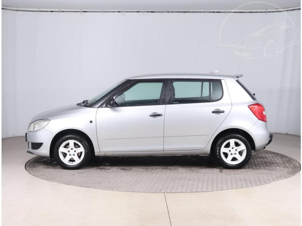 2010 Škoda FABIA - 3