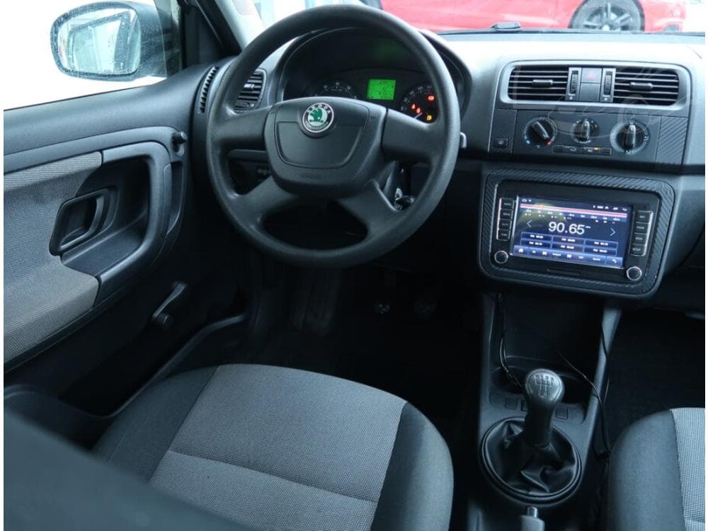 2010 Škoda FABIA - 7