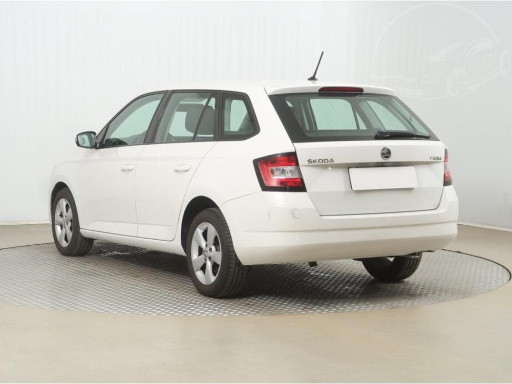 2015 Škoda FABIA - 7