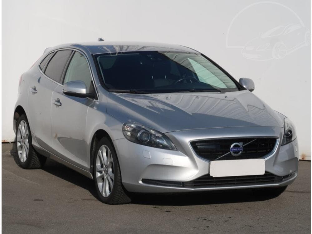 Volvo V40 2.0 D3, Automat, Serv.kniha
