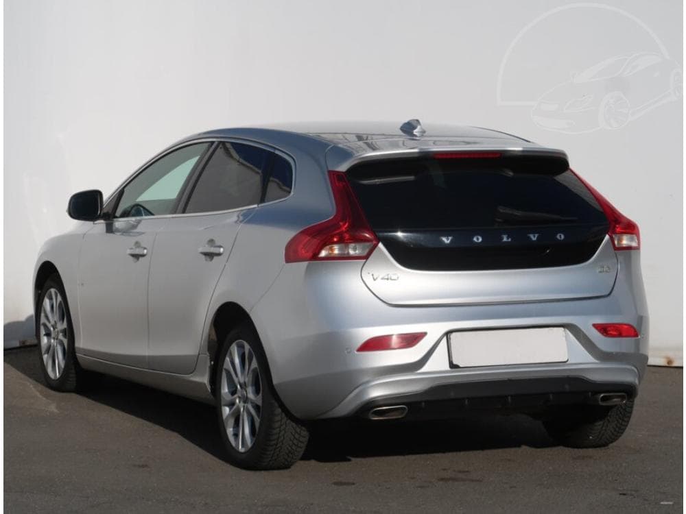 2016 Volvo V40 - 4