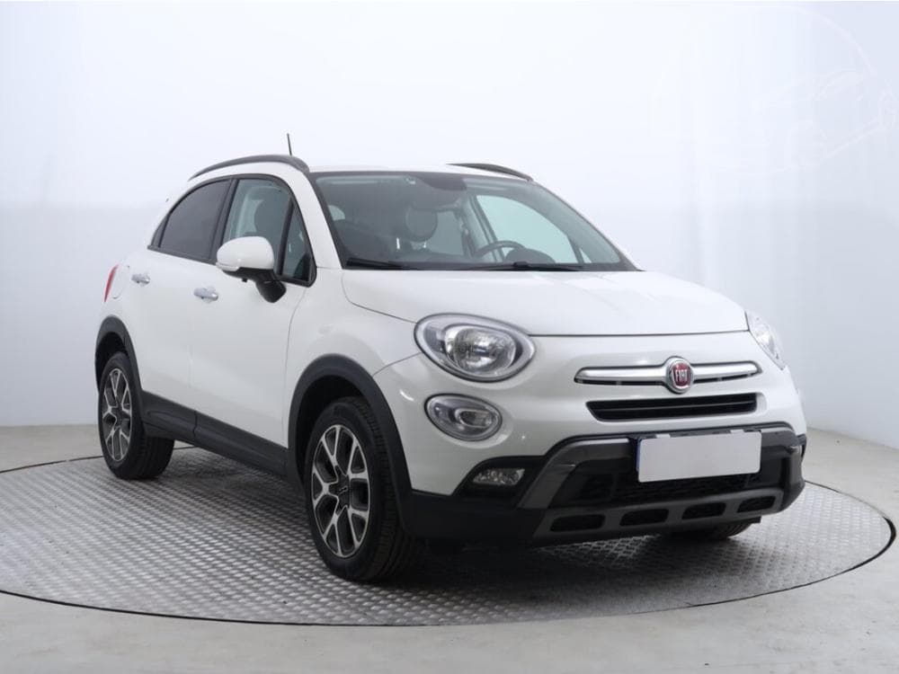 Fiat 500X 1.6 MultiJet, Navi