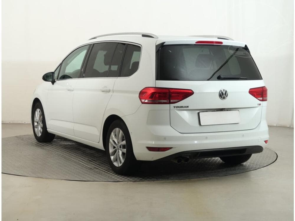 2016 Volkswagen Touran - 4