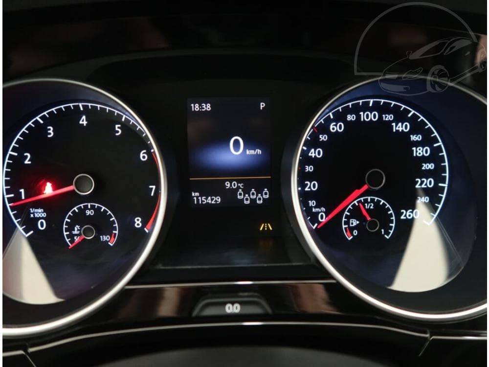 2016 Volkswagen Touran - 11