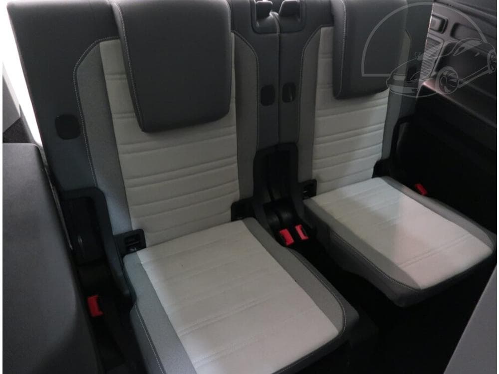 2016 Volkswagen Touran - 14