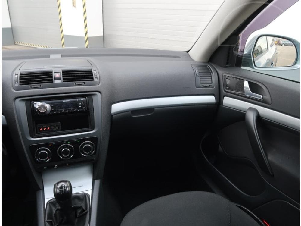 2009 Škoda OCTAVIA - 8