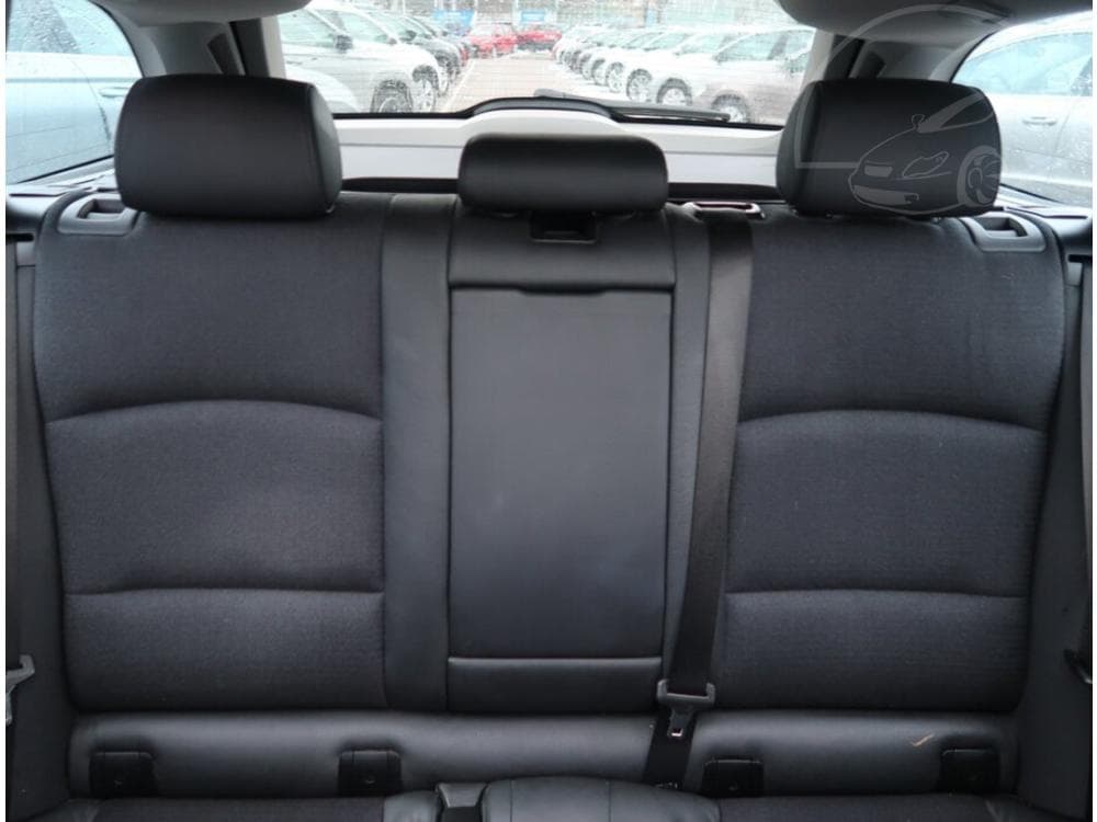 2013 BMW 5-Series - 10