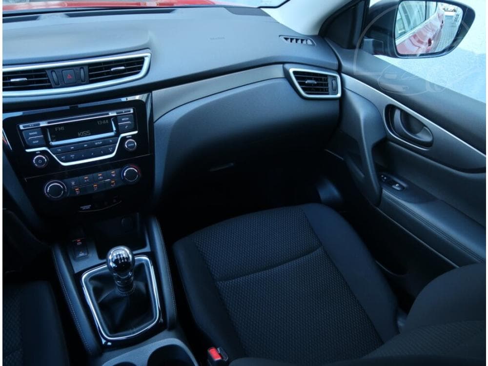 2020 Nissan Qashqai - 8