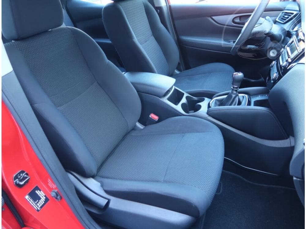 2020 Nissan Qashqai - 9