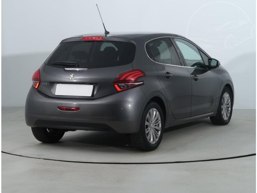 2018 Peugeot 208 - 5