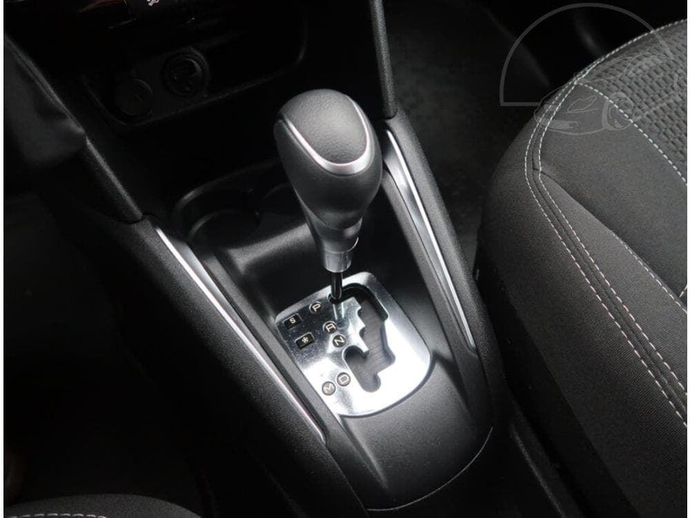 2018 Peugeot 208 - 13