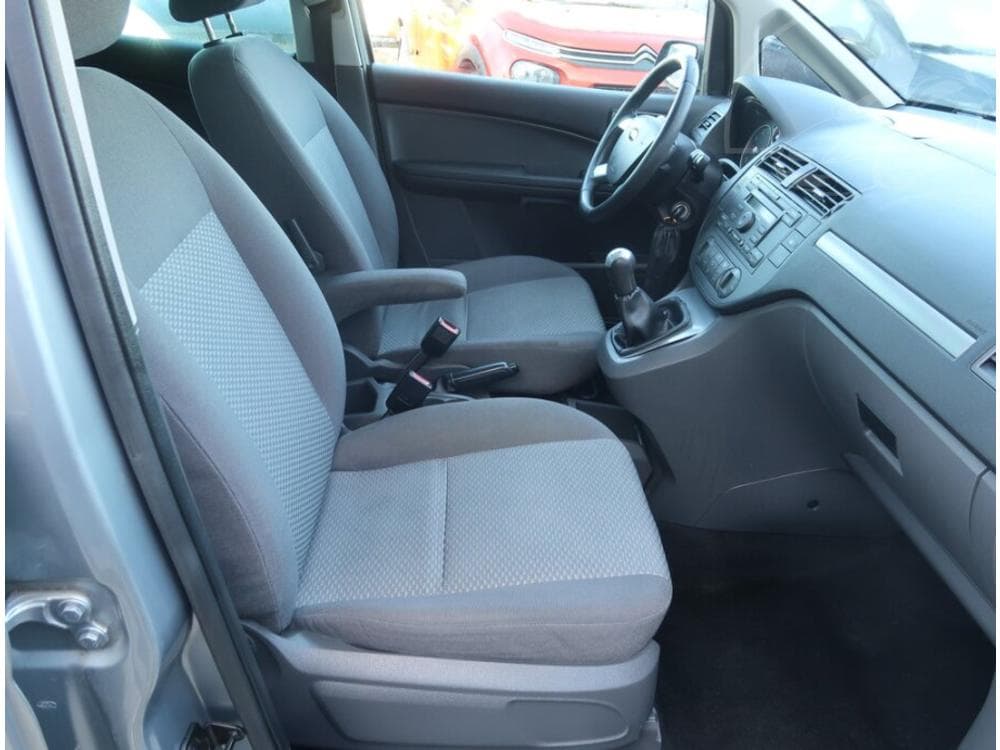2003 Ford C-Max - 9