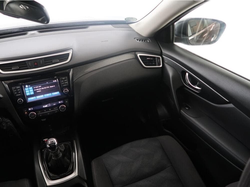 2015 Nissan X-Trail - 8