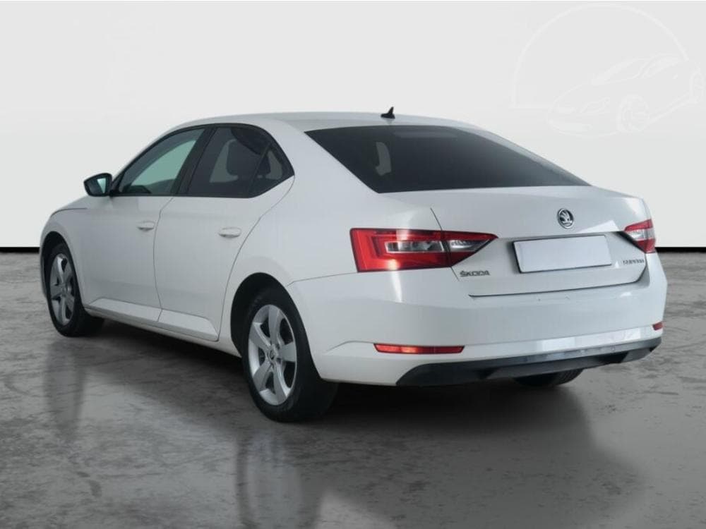 2015 Škoda SUPERB - 4