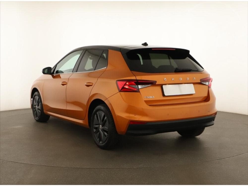 2021 Škoda FABIA - 4