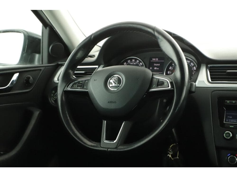 2013 Škoda RAPID - 12