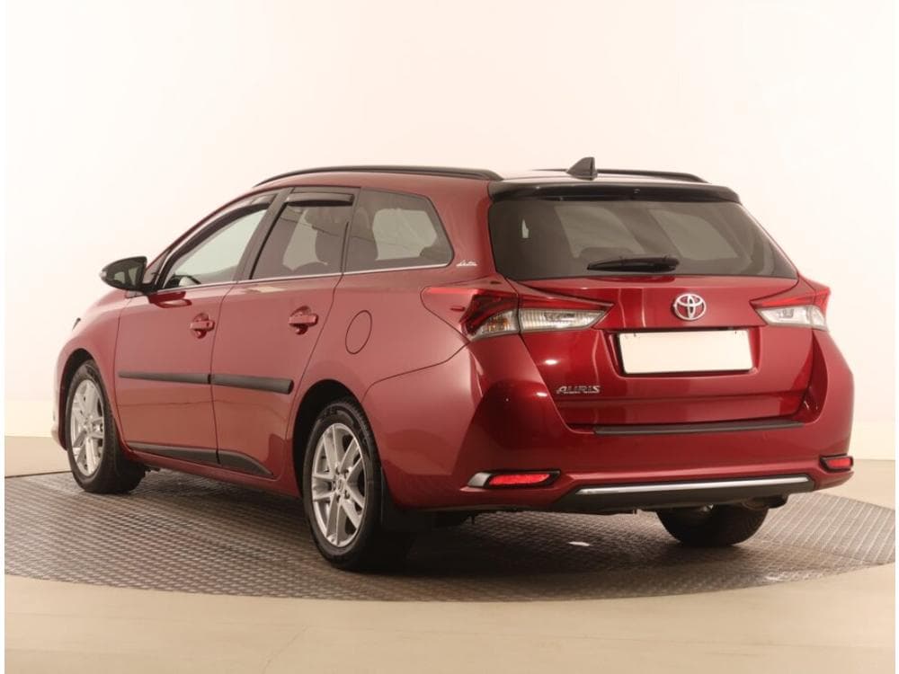 2018 Toyota Auris - 4