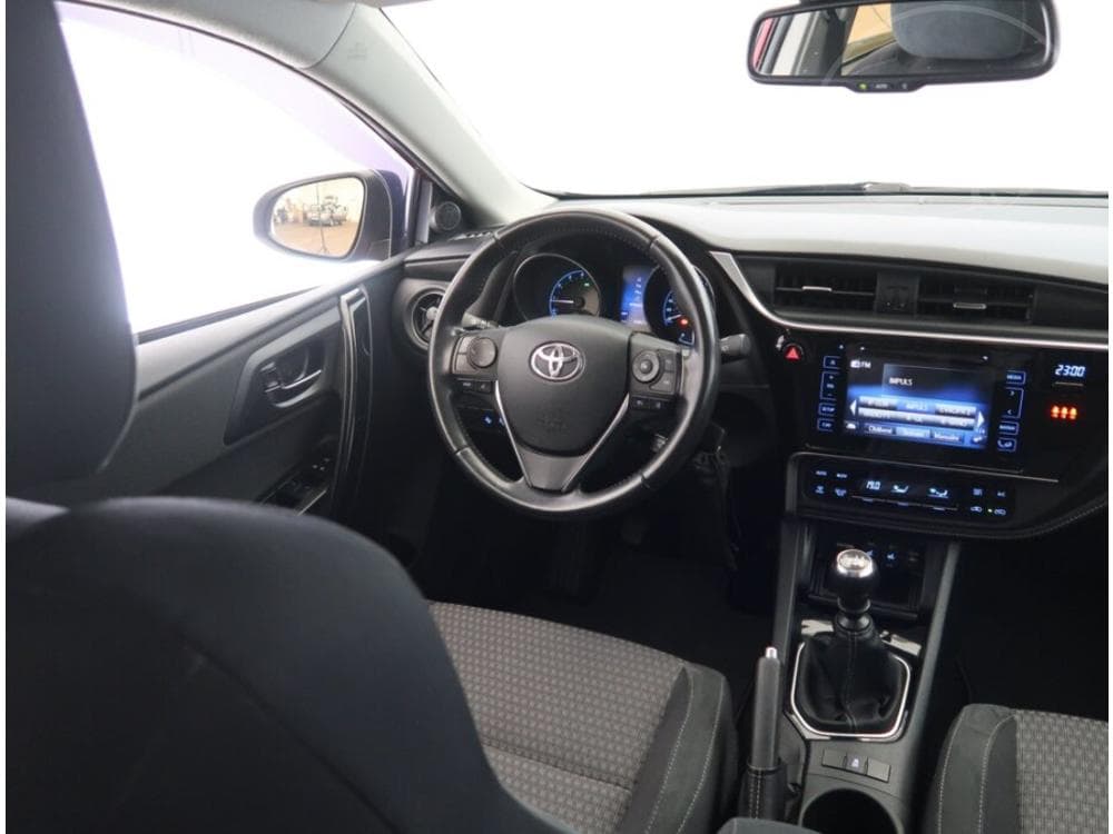 2018 Toyota Auris - 7