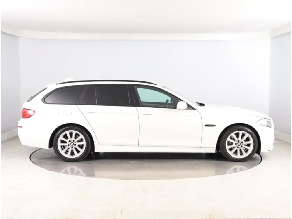 2012 BMW 5-Series - 6