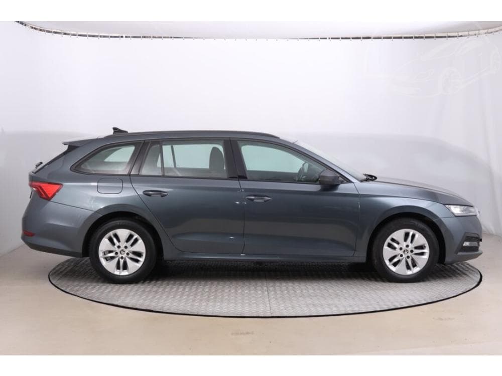 2020 Škoda OCTAVIA - 21