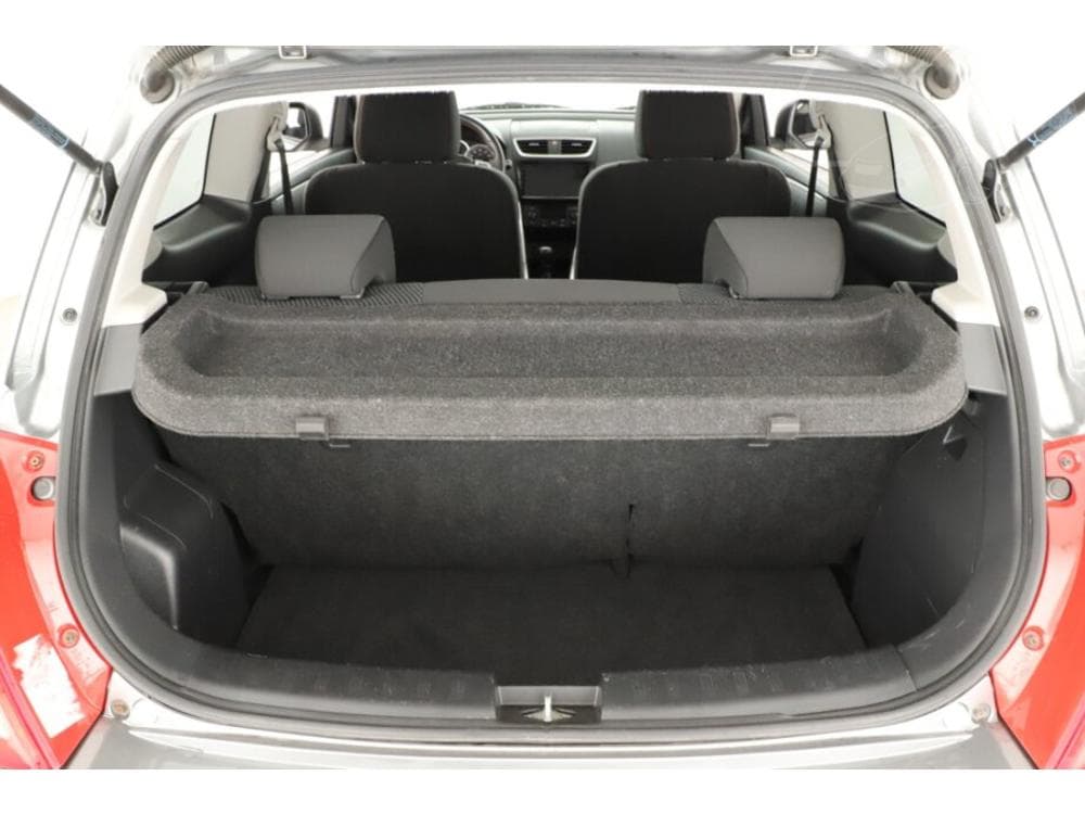 2012 Suzuki Swift - 10