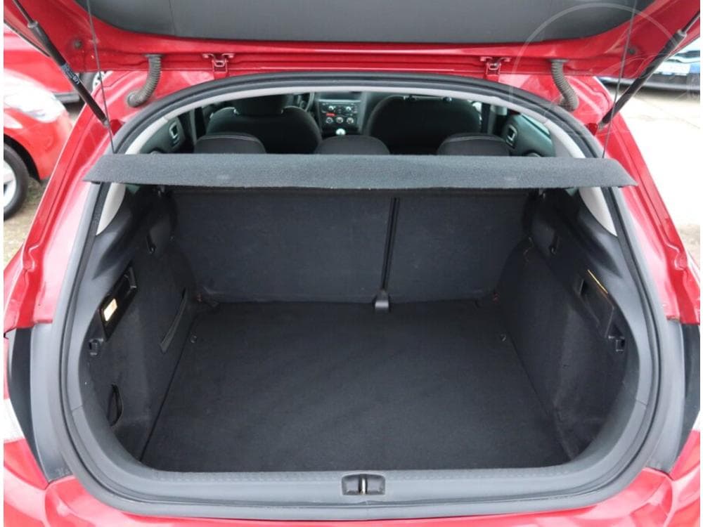 2011 Citroen C4 - 25