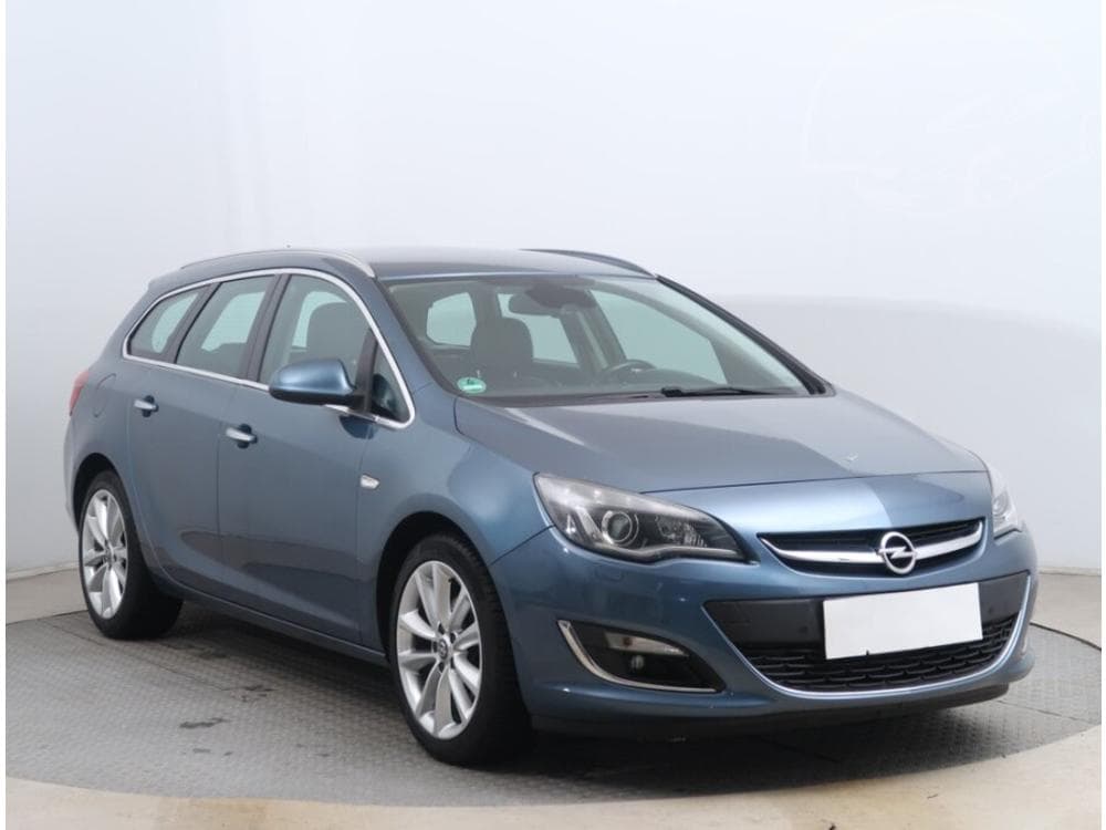 Opel Astra 2.0 CDTI, Kožené sedačky