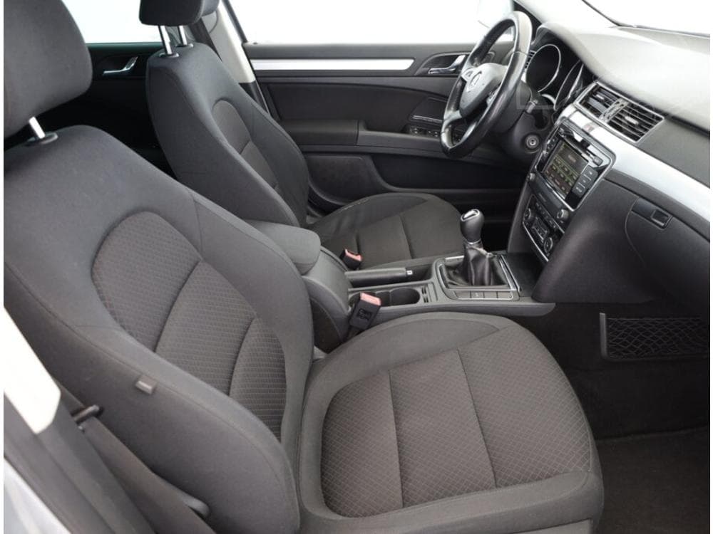 2013 Škoda SUPERB - 7