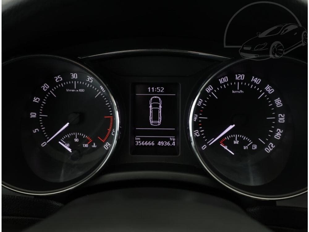 2013 Škoda SUPERB - 9