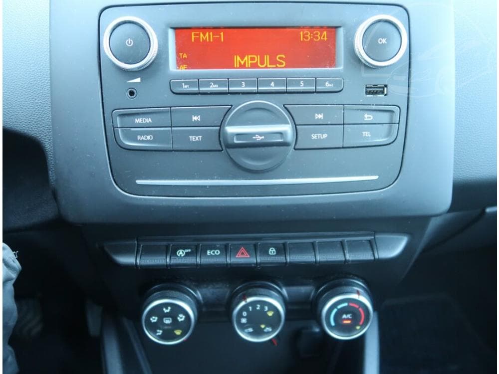 2018 Dacia Duster - 12