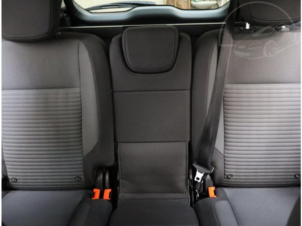 2017 Ford C-MAX - 10