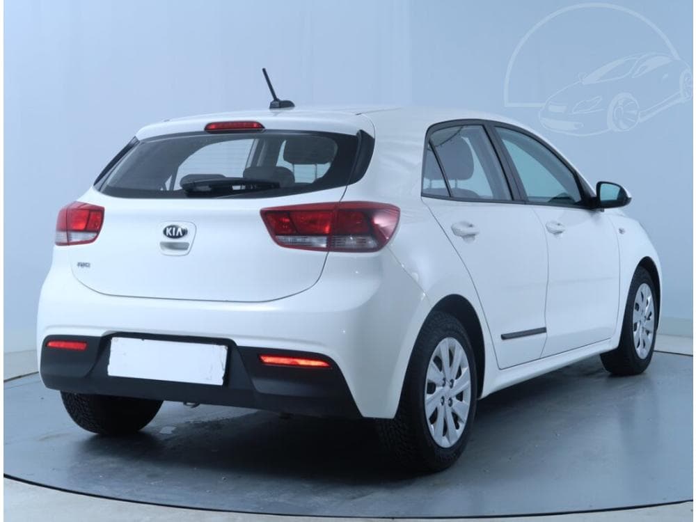 2021 Kia Rio - 5