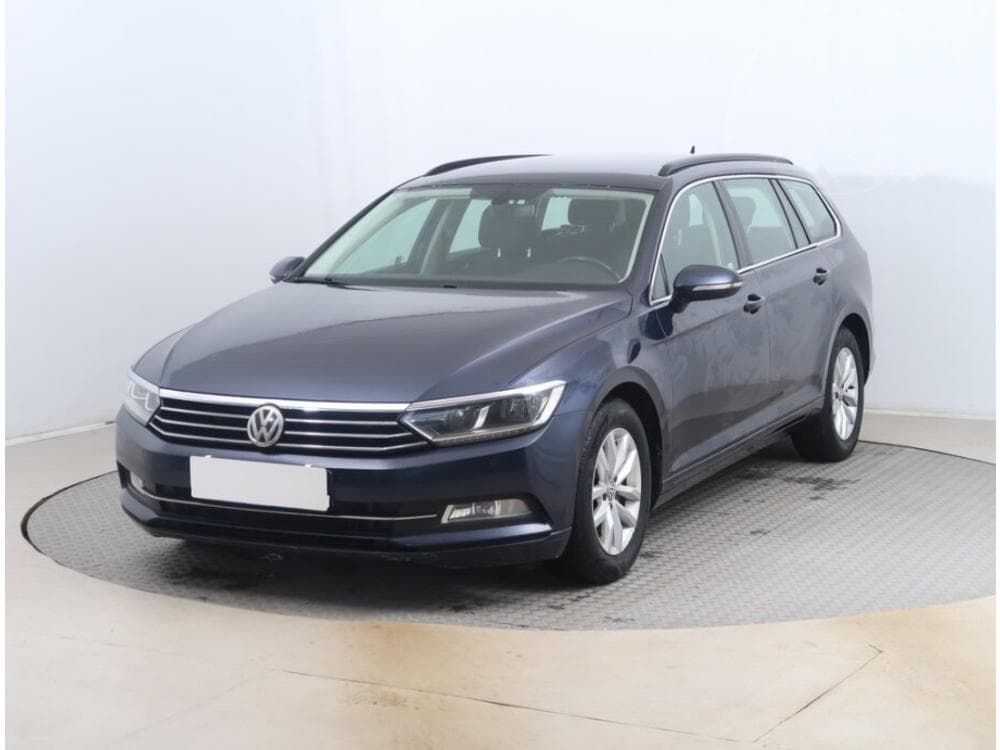 2015 Volkswagen PASSAT - 2