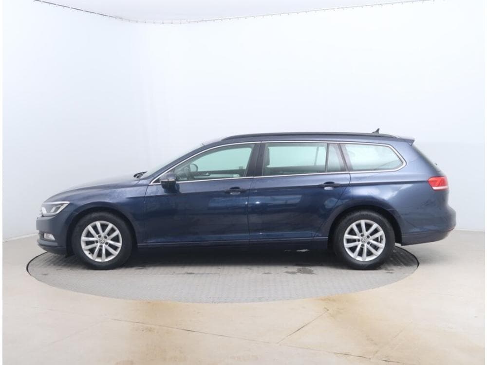2015 Volkswagen PASSAT - 3
