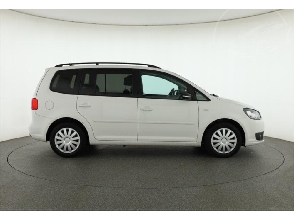 2013 Volkswagen TOURAN - 11