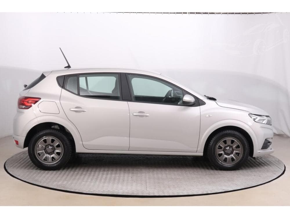 2022 Dacia Sandero - 6