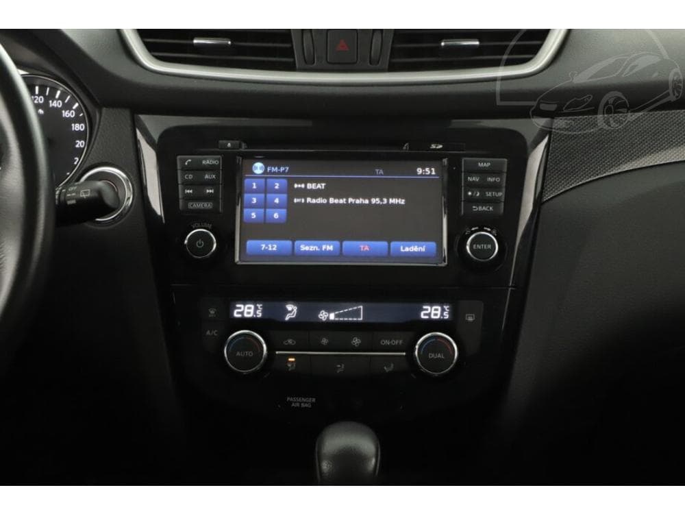 2017 Nissan X-TRAIL - 37