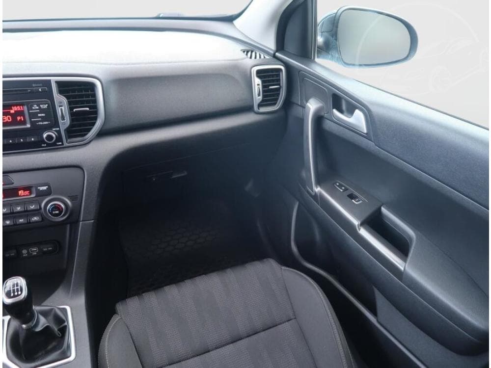 2018 Kia SPORTAGE - 8