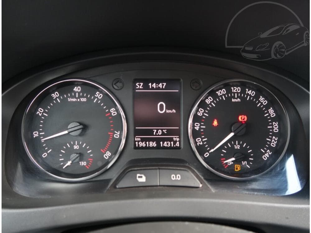 2014 Škoda RAPID - 11