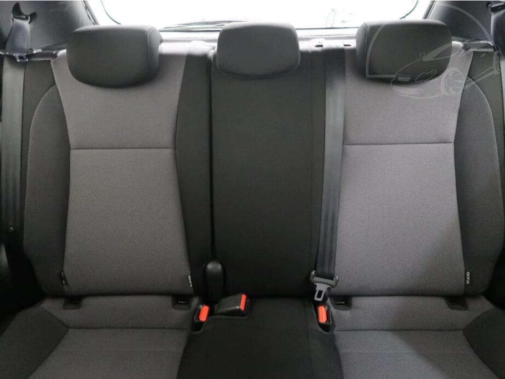2019 Hyundai i20 - 19