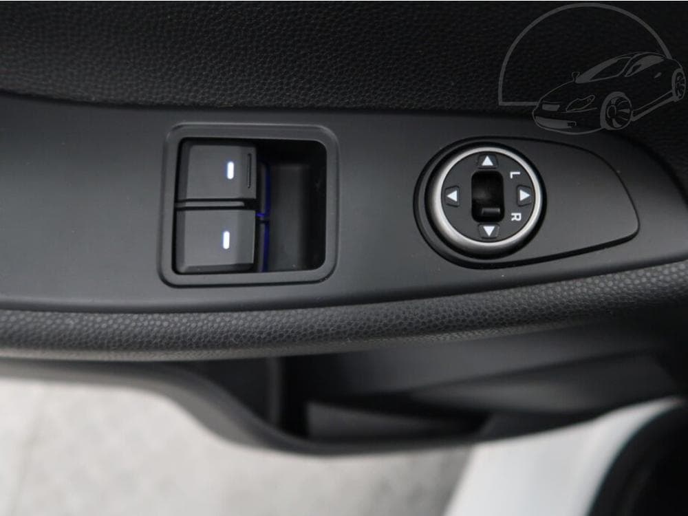 2019 Hyundai i20 - 27