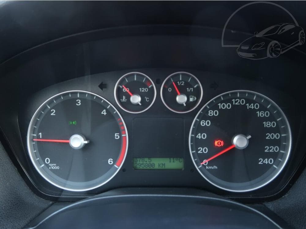 2005 Ford FOCUS - 11