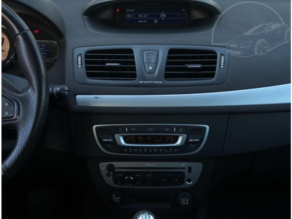 2013 Renault MEGANE - 12