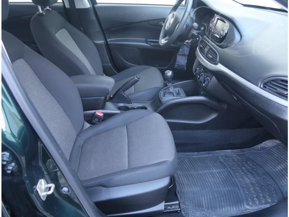 2021 Fiat TIPO - 9