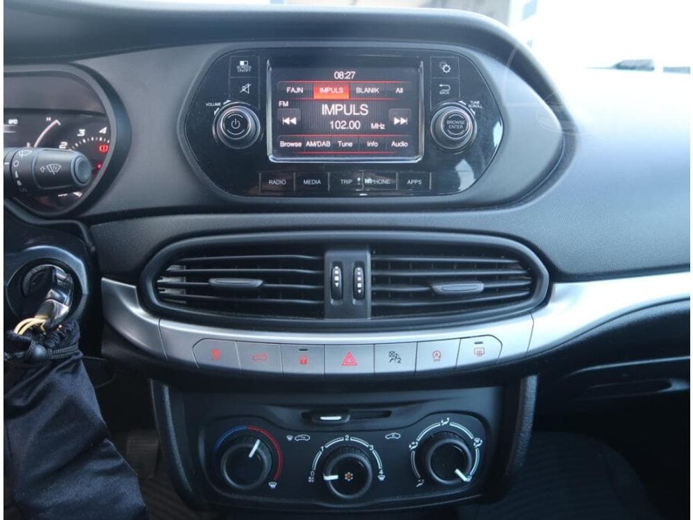 2021 Fiat TIPO - 12