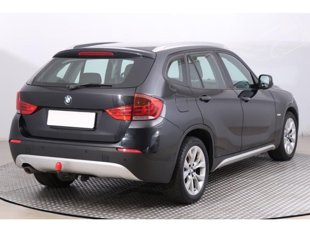 2010 BMW X1 - 5