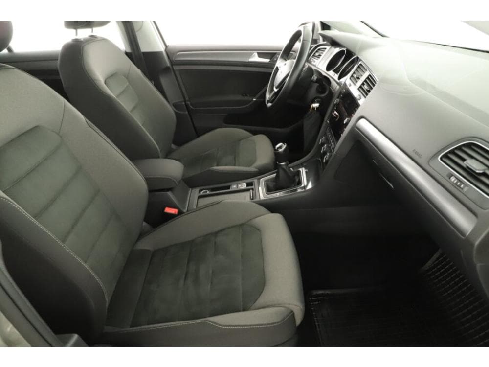 2017 Volkswagen GOLF - 7
