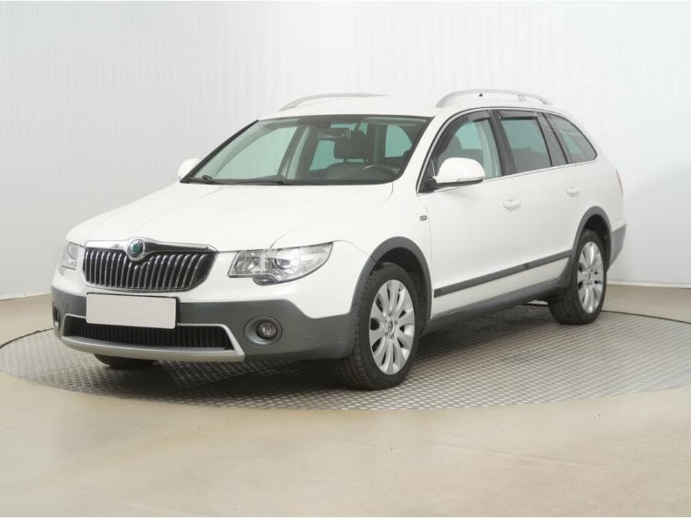 2013 Škoda SUPERB - 3