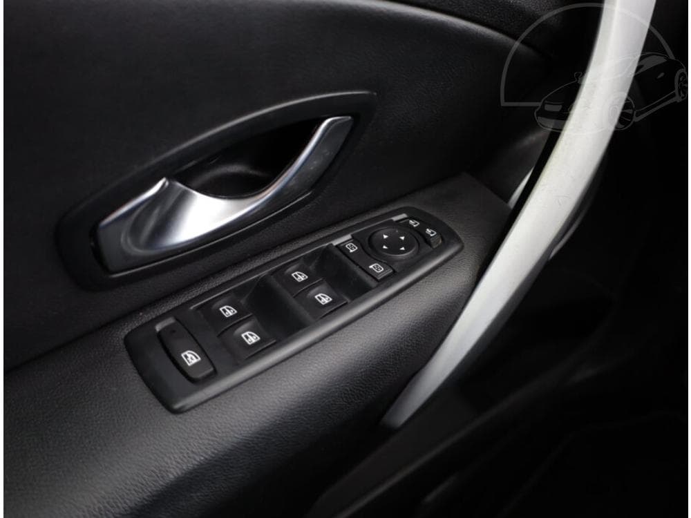 2011 Renault FLUENCE - 31
